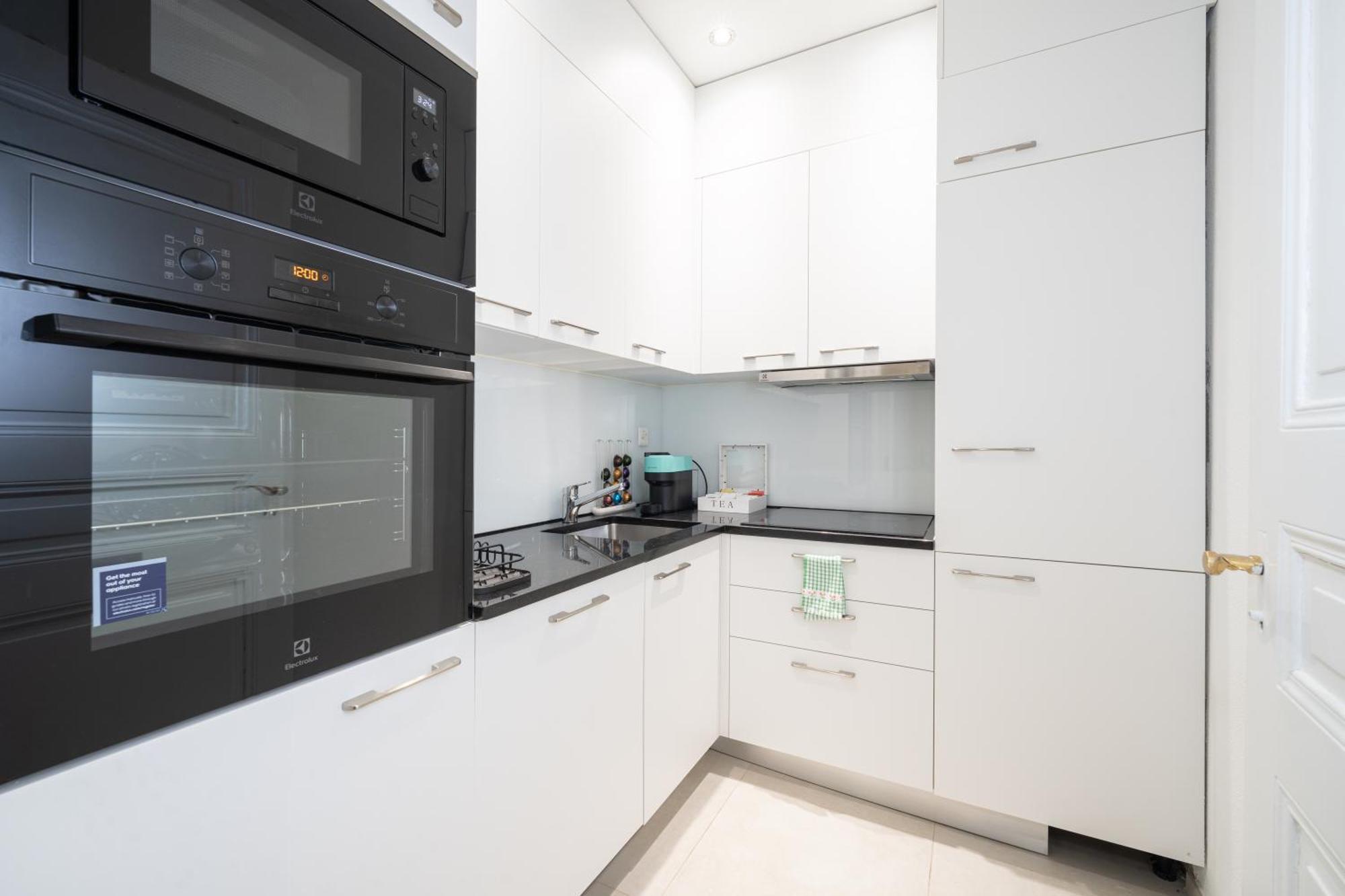 - - Kitchen - Self Check In Bazel